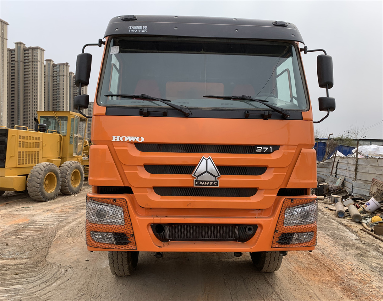 HOWO 371hp - Kallurauto: pilt 3 HOWO 371hp - Kallurauto: pilt 3
