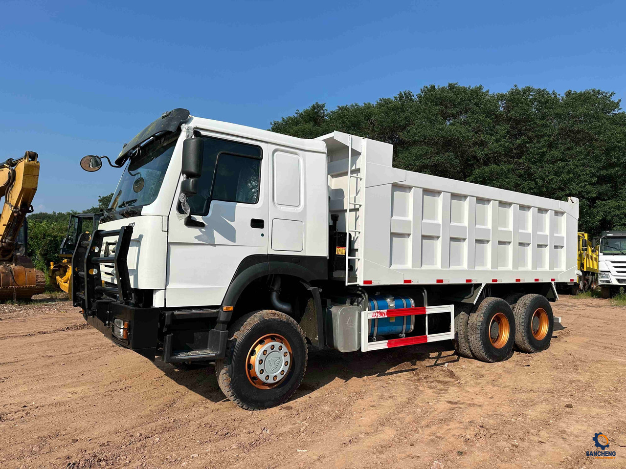 HOWO 400 With Bumper - Kallurauto: pilt 4 HOWO 400 With Bumper - Kallurauto: pilt 4