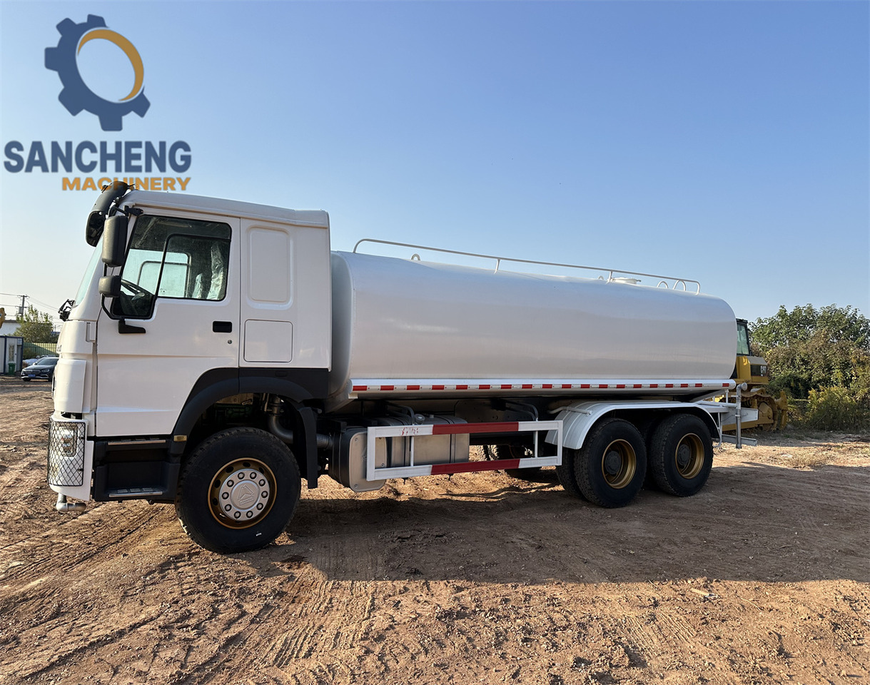SINOTRUK HOWO 371 6x4 Water Tanker Truck - Tsisternauto: pilt 4 SINOTRUK HOWO 371 6x4 Water Tanker Truck - Tsisternauto: pilt 4