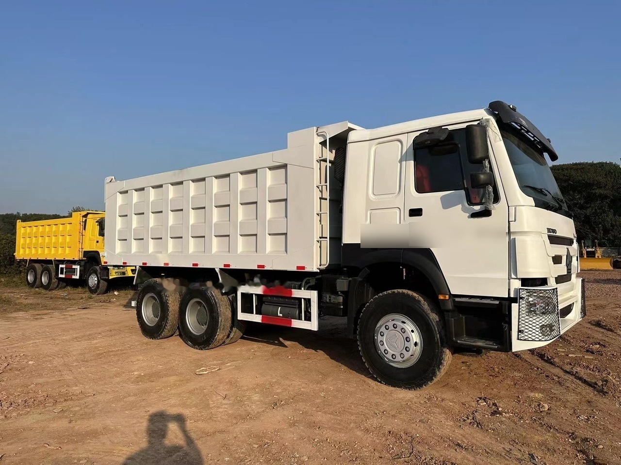 SINOTRUK HOWO HOWO 371 6x4 - Kallurauto: pilt 5 SINOTRUK HOWO HOWO 371 6x4 - Kallurauto: pilt 5