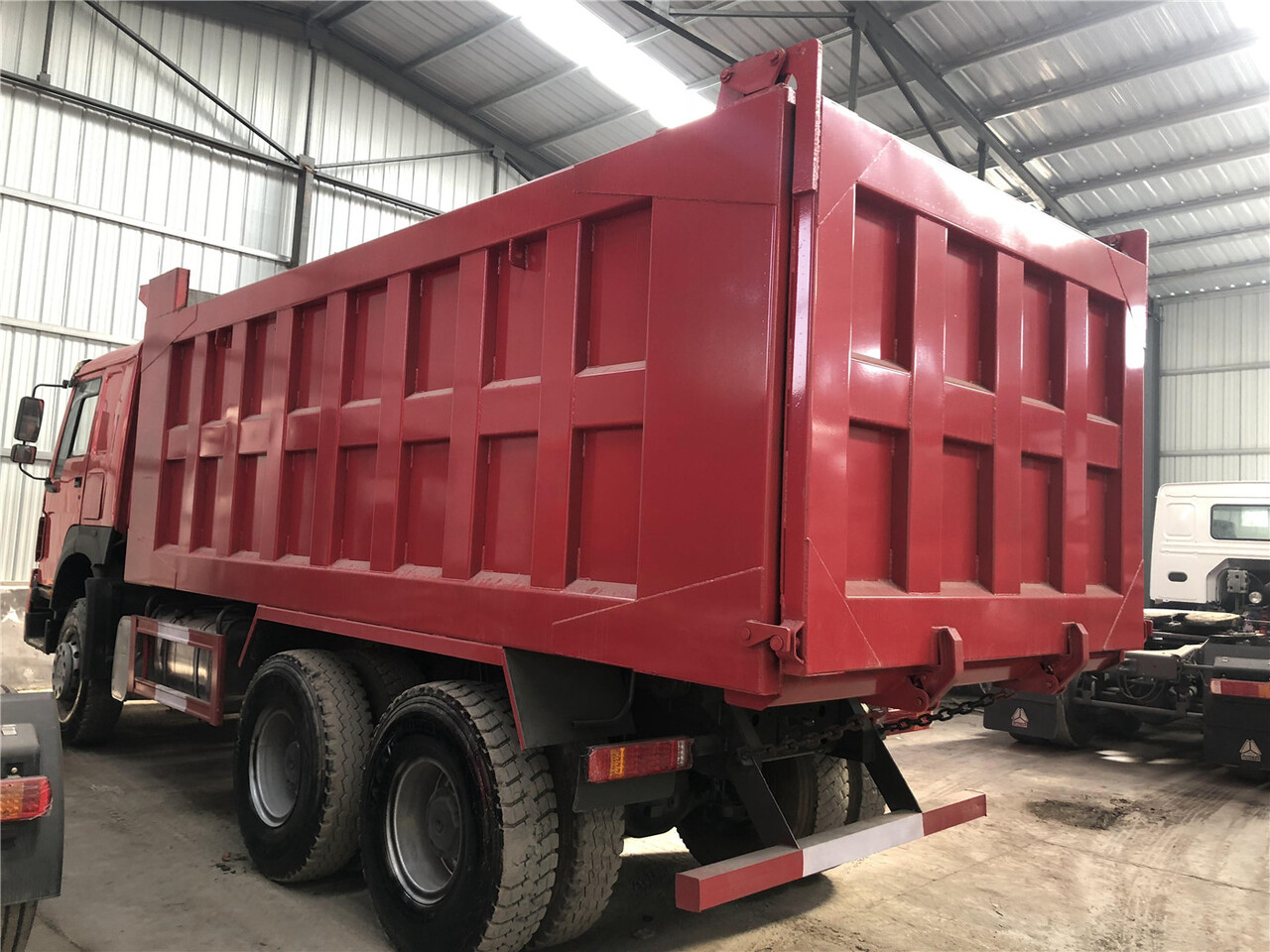 SINOTRUK Howo Dump truck 371 - Kallurauto: pilt 5 SINOTRUK Howo Dump truck 371 - Kallurauto: pilt 5