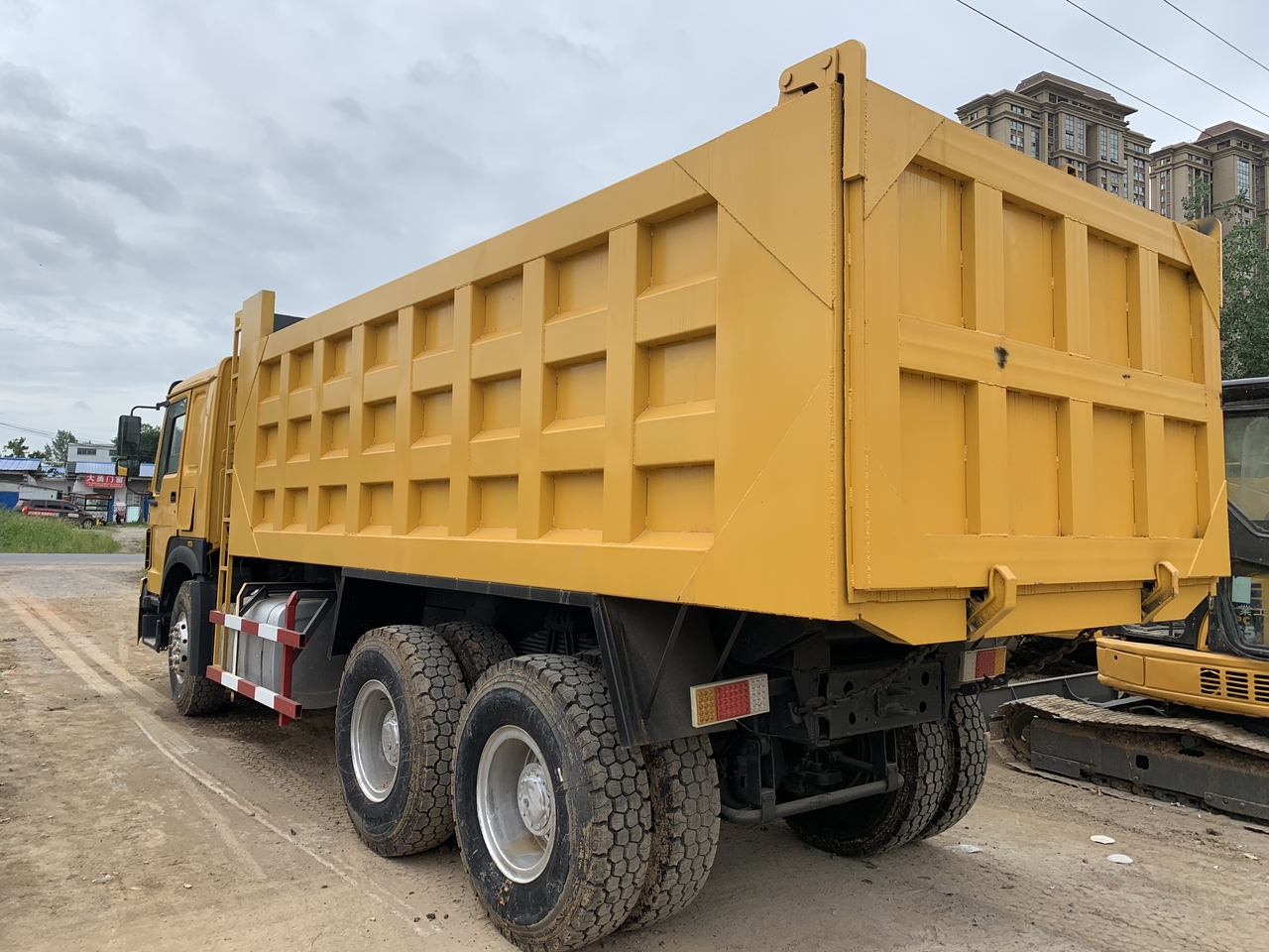 SINOTRUK Howo Dump truck 371 - Kallurauto: pilt 5 SINOTRUK Howo Dump truck 371 - Kallurauto: pilt 5