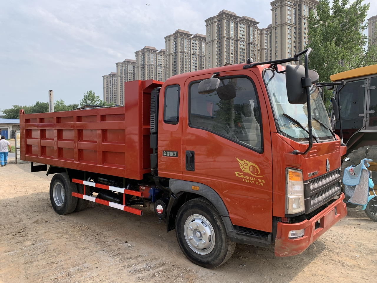 SINOTRUK Howo Dump truck 4x2 - Kallurauto: pilt 2 SINOTRUK Howo Dump truck 4x2 - Kallurauto: pilt 2