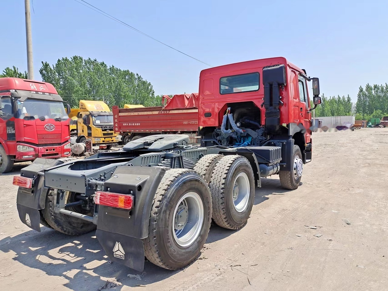 SINOTRUK Howo tractor unit 420 - Sadulveok: pilt 3 SINOTRUK Howo tractor unit 420 - Sadulveok: pilt 3
