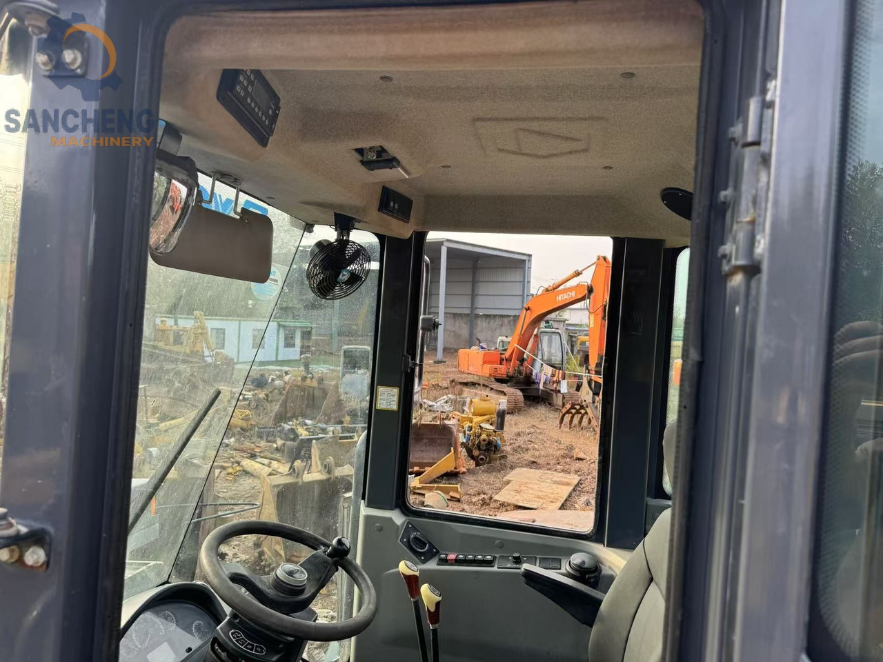 XCMG LW500F - Rataslaadur: pilt 3 XCMG LW500F - Rataslaadur: pilt 3