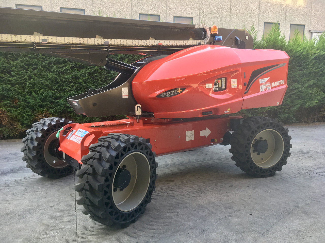 MANITOU 220 TJ+ / 260 TJ / 280 TJ - 2019 - Teleskooppoom: pilt 5 MANITOU 220 TJ+ / 260 TJ / 280 TJ - 2019 - Teleskooppoom: pilt 5