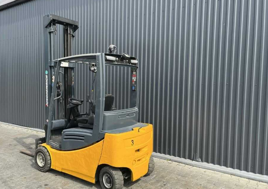 Jungheinrich EFG320 - Elektritõstuk: pilt 3 Jungheinrich EFG320 - Elektritõstuk: pilt 3
