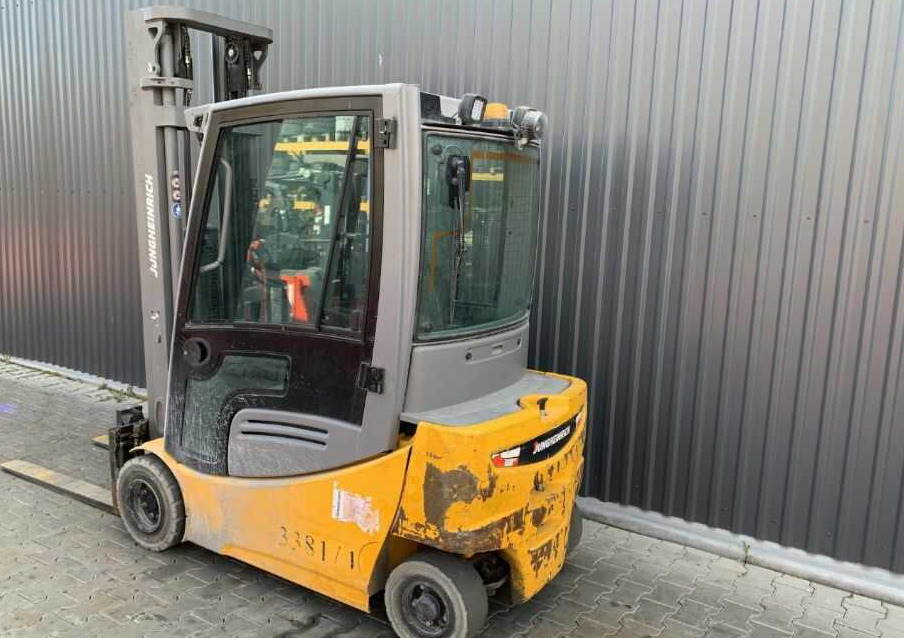 Jungheinrich EFG320 - Elektritõstuk: pilt 3 Jungheinrich EFG320 - Elektritõstuk: pilt 3