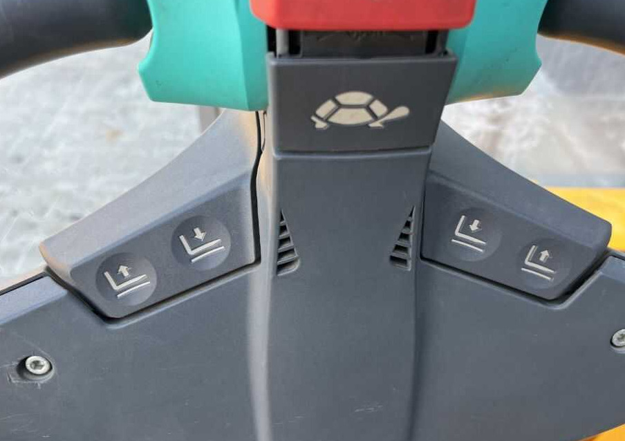 Jungheinrich EJC110 - Virnastaja: pilt 3 Jungheinrich EJC110 - Virnastaja: pilt 3