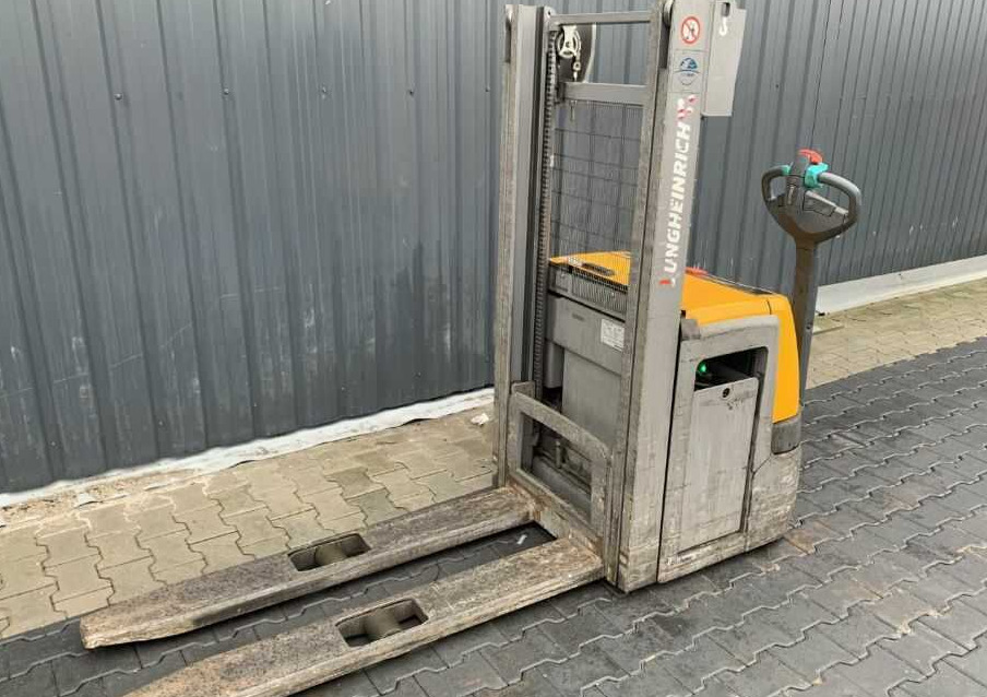 Jungheinrich EJC214 - Virnastaja: pilt 1 Jungheinrich EJC214 - Virnastaja: pilt 1