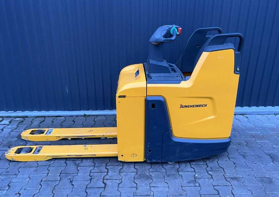 Jungheinrich ERE120 - Kaubaaluste tõstuk: pilt 2 Jungheinrich ERE120 - Kaubaaluste tõstuk: pilt 2