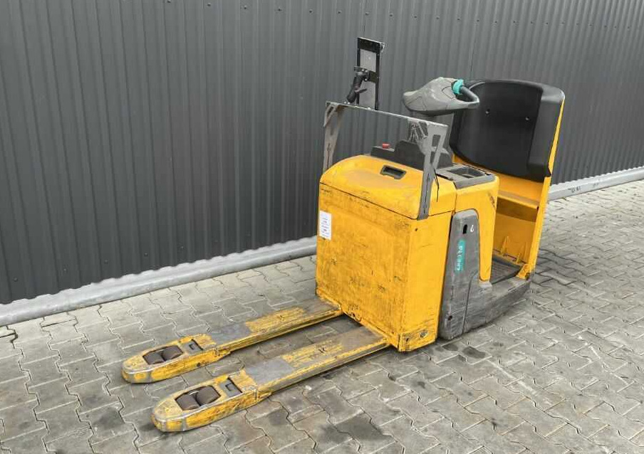 Jungheinrich ERE120 - Virnastaja: pilt 1 Jungheinrich ERE120 - Virnastaja: pilt 1