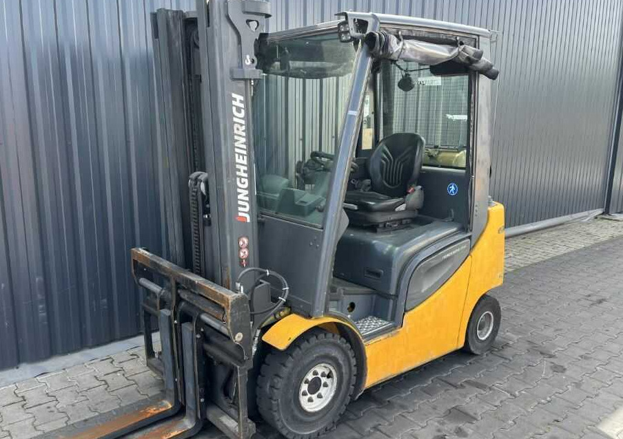 Jungheinrich TFG320s - Gaasitõstuk: pilt 1 Jungheinrich TFG320s - Gaasitõstuk: pilt 1