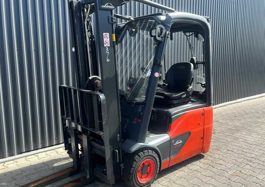 Linde E14-02 - Elektritõstuk: pilt 1 Linde E14-02 - Elektritõstuk: pilt 1