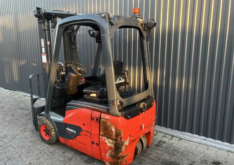 Linde E16C-02 - Elektritõstuk: pilt 3 Linde E16C-02 - Elektritõstuk: pilt 3