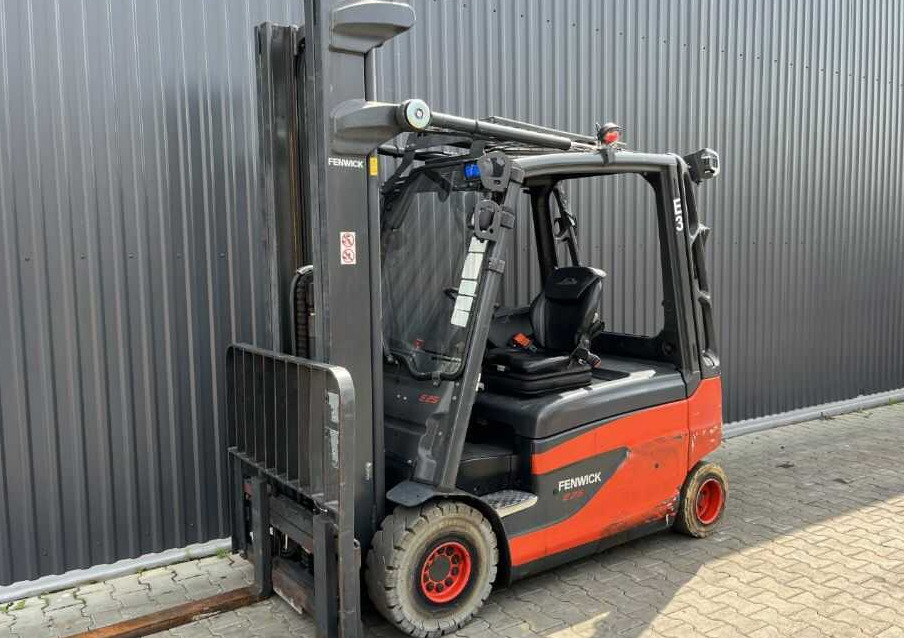 Linde E25L-02 - Elektritõstuk: pilt 1 Linde E25L-02 - Elektritõstuk: pilt 1