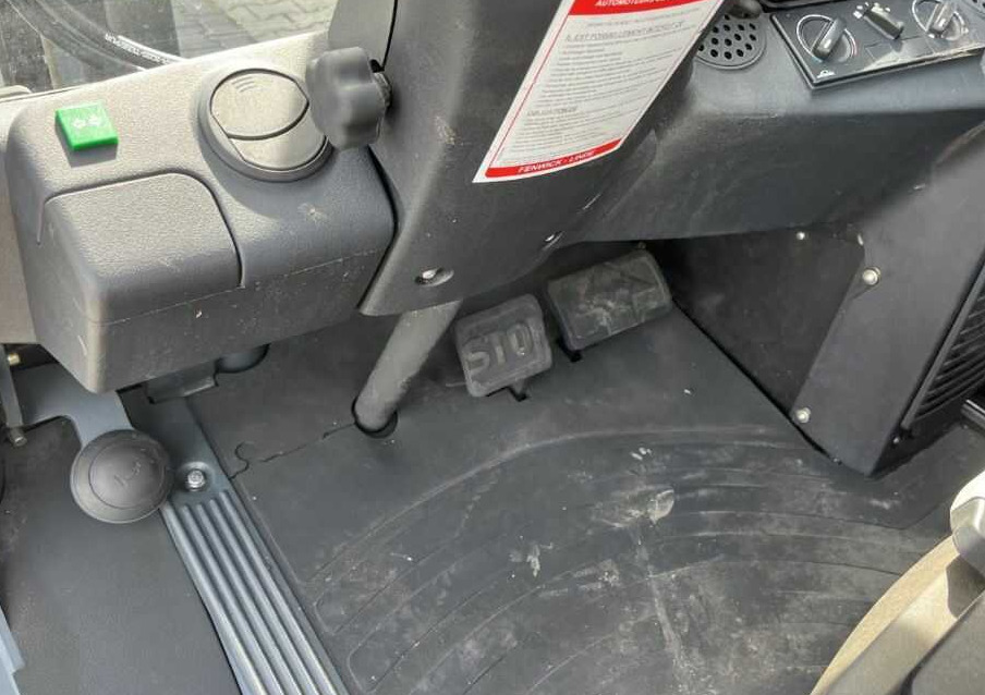 Gaasitõstuk Linde H25T-02: pilt 9 Gaasitõstuk Linde H25T-02: pilt 9