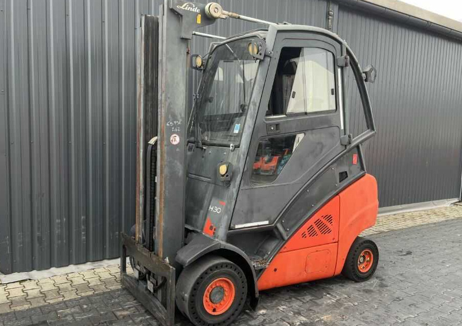 Linde H30T-01 - Gaasitõstuk: pilt 1 Linde H30T-01 - Gaasitõstuk: pilt 1