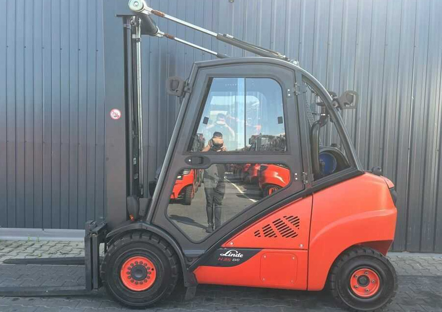 Linde H35T-02 - Gaasitõstuk: pilt 2 Linde H35T-02 - Gaasitõstuk: pilt 2
