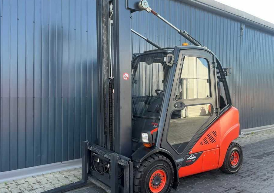 Linde H35T-02 - Gaasitõstuk: pilt 1 Linde H35T-02 - Gaasitõstuk: pilt 1