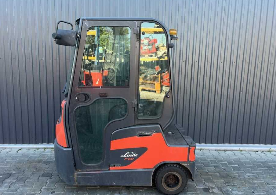 Linde P60 - Puksiirtraktor: pilt 2 Linde P60 - Puksiirtraktor: pilt 2