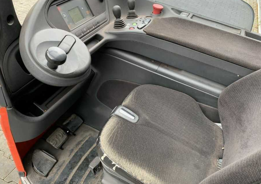 Lükandmastiga tõstuk Linde R14-01: pilt 7