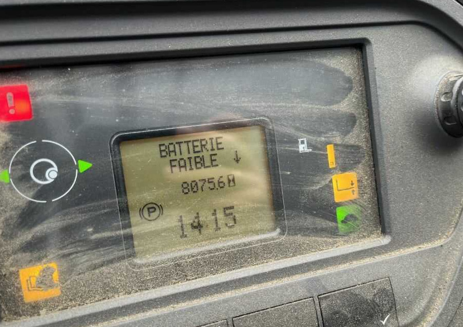 Lükandmastiga tõstuk Linde R14: pilt 6