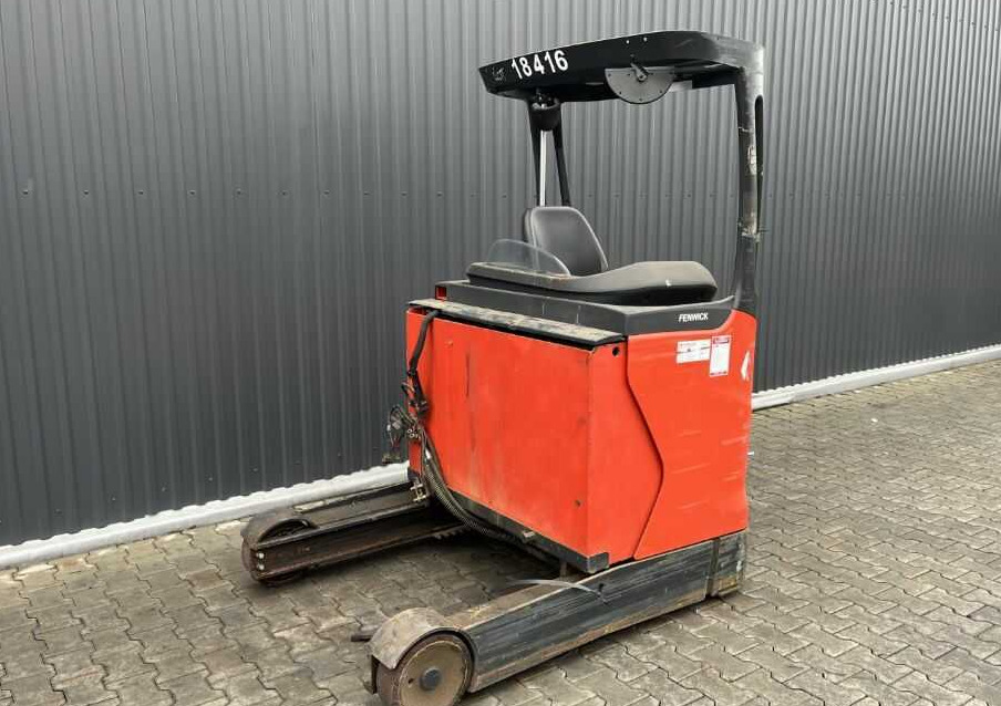 Linde R14 - Lükandmastiga tõstuk: pilt 1 Linde R14 - Lükandmastiga tõstuk: pilt 1