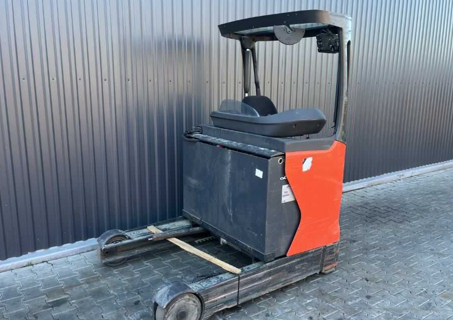 Linde R16HD-01 - Lükandmastiga tõstuk: pilt 1 Linde R16HD-01 - Lükandmastiga tõstuk: pilt 1