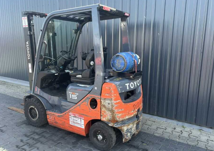 Toyota 8FGF15 - Gaasitõstuk: pilt 3 Toyota 8FGF15 - Gaasitõstuk: pilt 3