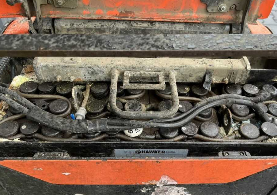 Toyota LPE200 - Kaubaaluste tõstuk: pilt 5 Toyota LPE200 - Kaubaaluste tõstuk: pilt 5