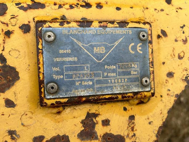 Roomiklaadur Caterpillar 963D: pilt 20