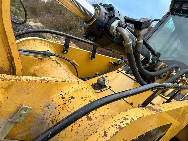 Roomiklaadur Caterpillar 963D: pilt 10