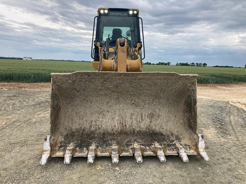 Caterpillar 963K - Laadur: pilt 2 Caterpillar 963K - Laadur: pilt 2