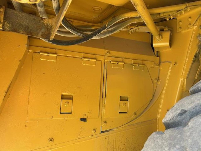 Kallur Komatsu HD325-6KE: pilt 9