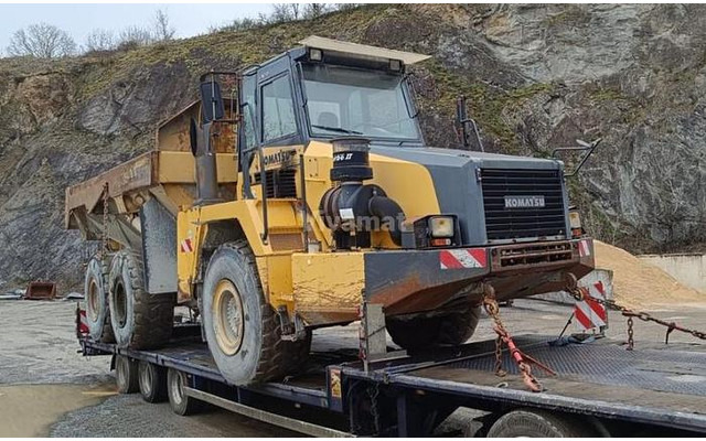 Komatsu HM300-2 - Kallur: pilt 2 Komatsu HM300-2 - Kallur: pilt 2