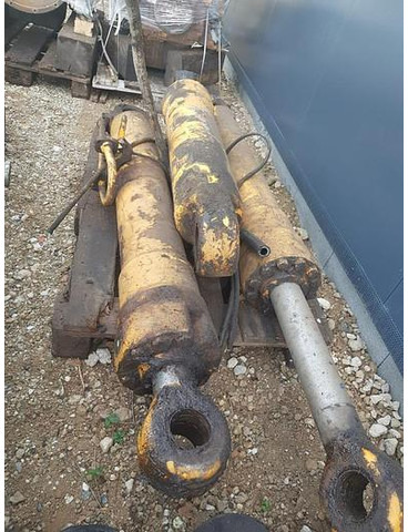 Liebherr A914 - Silindriplokk: pilt 2 Liebherr A914 - Silindriplokk: pilt 2