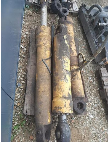 Liebherr A914 - Silindriplokk: pilt 1 Liebherr A914 - Silindriplokk: pilt 1