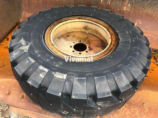 Michelin 17,5 R 25 Xmine D2 - Rehvid ja veljed: pilt 4 Michelin 17,5 R 25 Xmine D2 - Rehvid ja veljed: pilt 4