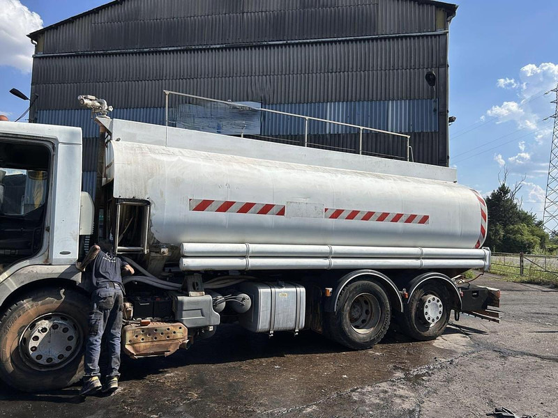Renault 320 - Tsisternauto: pilt 5 Renault 320 - Tsisternauto: pilt 5