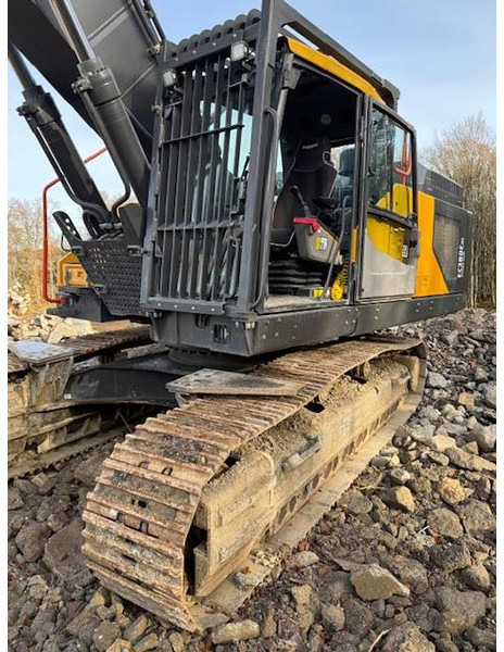 Volvo EC380EL - Lintekskavaator: pilt 4 Volvo EC380EL - Lintekskavaator: pilt 4