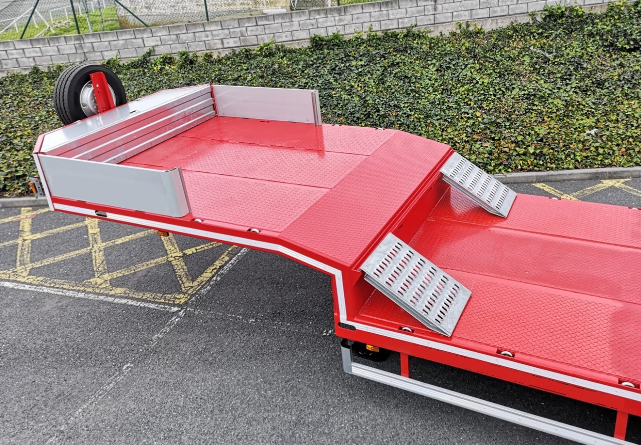Madal platvormpoolhaagis transporditavad ained rasketehnika 2 Axle Lowloader: pilt 10