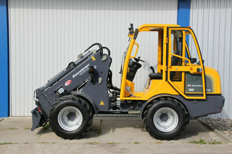 Eurotrac T 13 Teleskop Radlader Hoflader - Teleskooprataslaadur: pilt 2 Eurotrac T 13 Teleskop Radlader Hoflader - Teleskooprataslaadur: pilt 2
