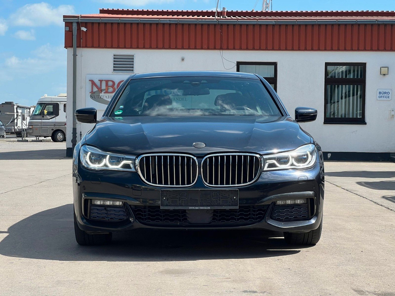 BMW 740D*xDrive*ACC* MASSAGE *STANDHE *LUFT*M PAKET BMW 740D*xDrive*ACC* MASSAGE *STANDHE *LUFT*M PAKET - Sedaan: pilt 2 BMW 740D*xDrive*ACC* MASSAGE *STANDHE *LUFT*M PAKET BMW 740D*xDrive*ACC* MASSAGE *STANDHE *LUFT*M PAKET - Sedaan: pilt 2
