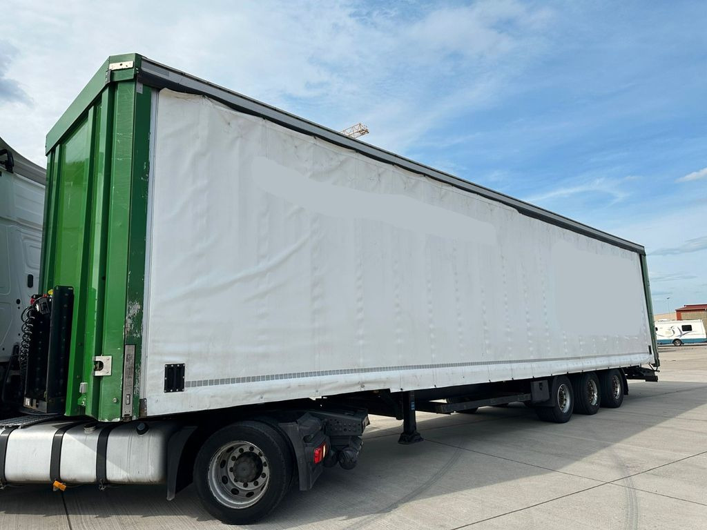 Kögel SN 24 * GETRÄNKE * HUBDACH * SAF-ACHSEN * - Joogiveo poolhaagis: pilt 2 Kögel SN 24 * GETRÄNKE * HUBDACH * SAF-ACHSEN * - Joogiveo poolhaagis: pilt 2