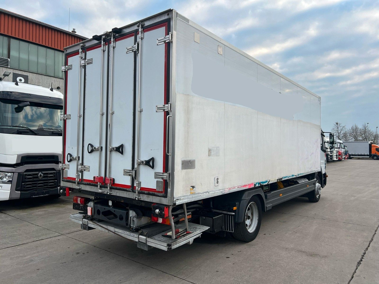 Mercedes-Benz Atego 1527 * THERMO KING * KAMERA * LBW 1,5t * - Külmutiga veoauto: pilt 4 Mercedes-Benz Atego 1527 * THERMO KING * KAMERA * LBW 1,5t * - Külmutiga veoauto: pilt 4