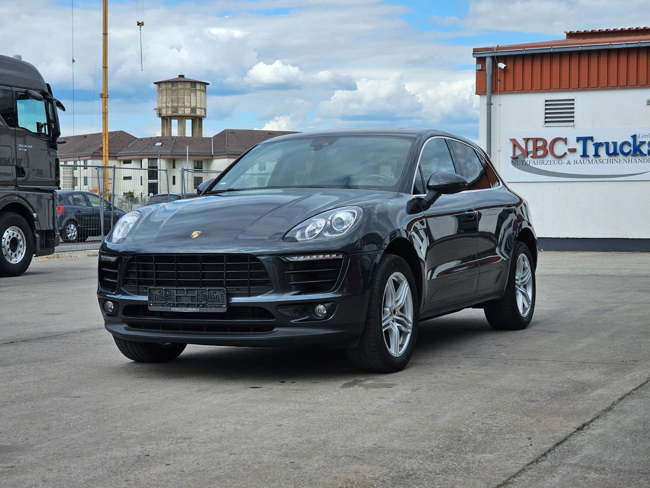 Porsche Macan S Diesel * PANORAMA * 3-ZONEN * ALLRAD * - Maastur: pilt 1 Porsche Macan S Diesel * PANORAMA * 3-ZONEN * ALLRAD * - Maastur: pilt 1