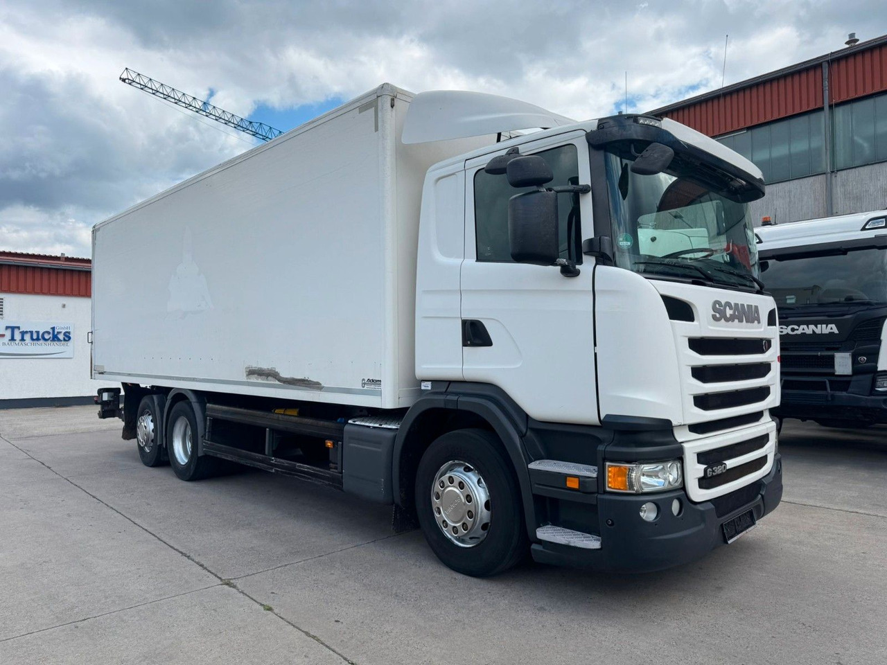 Scania P 380 * KOFFER * LBW 3 TON * LENK / LIFTACHSE * - Kasti veoauto: pilt 2 Scania P 380 * KOFFER * LBW 3 TON * LENK / LIFTACHSE * - Kasti veoauto: pilt 2