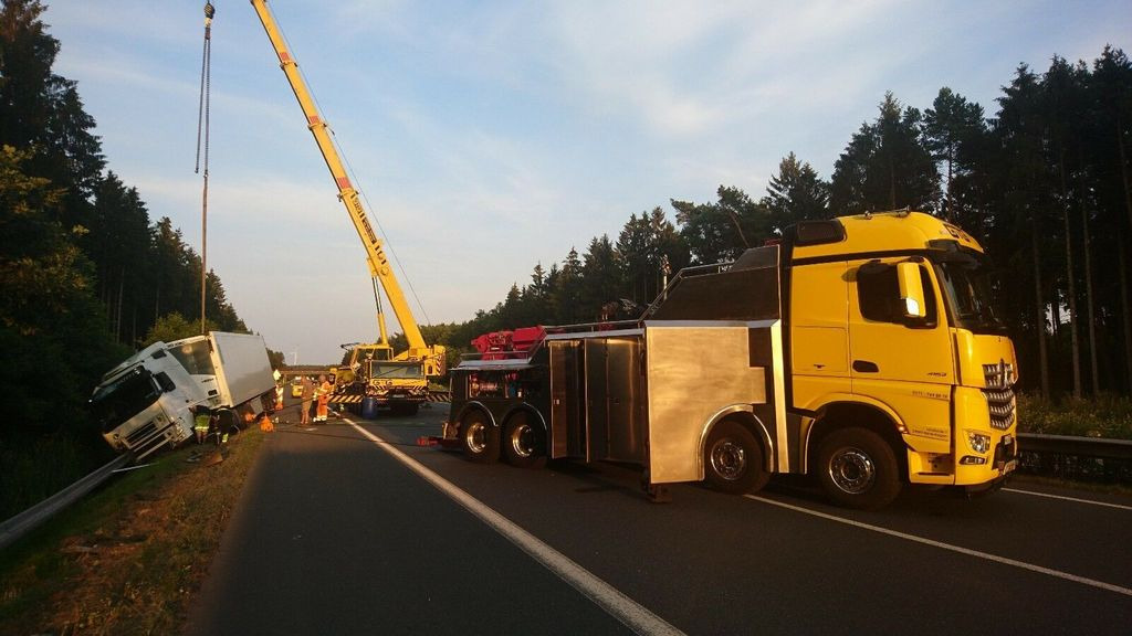 Mercedes-Benz Arocs 4163 8x4 G&G Heavy Wrecker Mercedes-Benz Arocs 4163 8x4 G&G Heavy Wrecker - Puksiirauto: pilt 1 Mercedes-Benz Arocs 4163 8x4 G&G Heavy Wrecker Mercedes-Benz Arocs 4163 8x4 G&G Heavy Wrecker - Puksiirauto: pilt 1