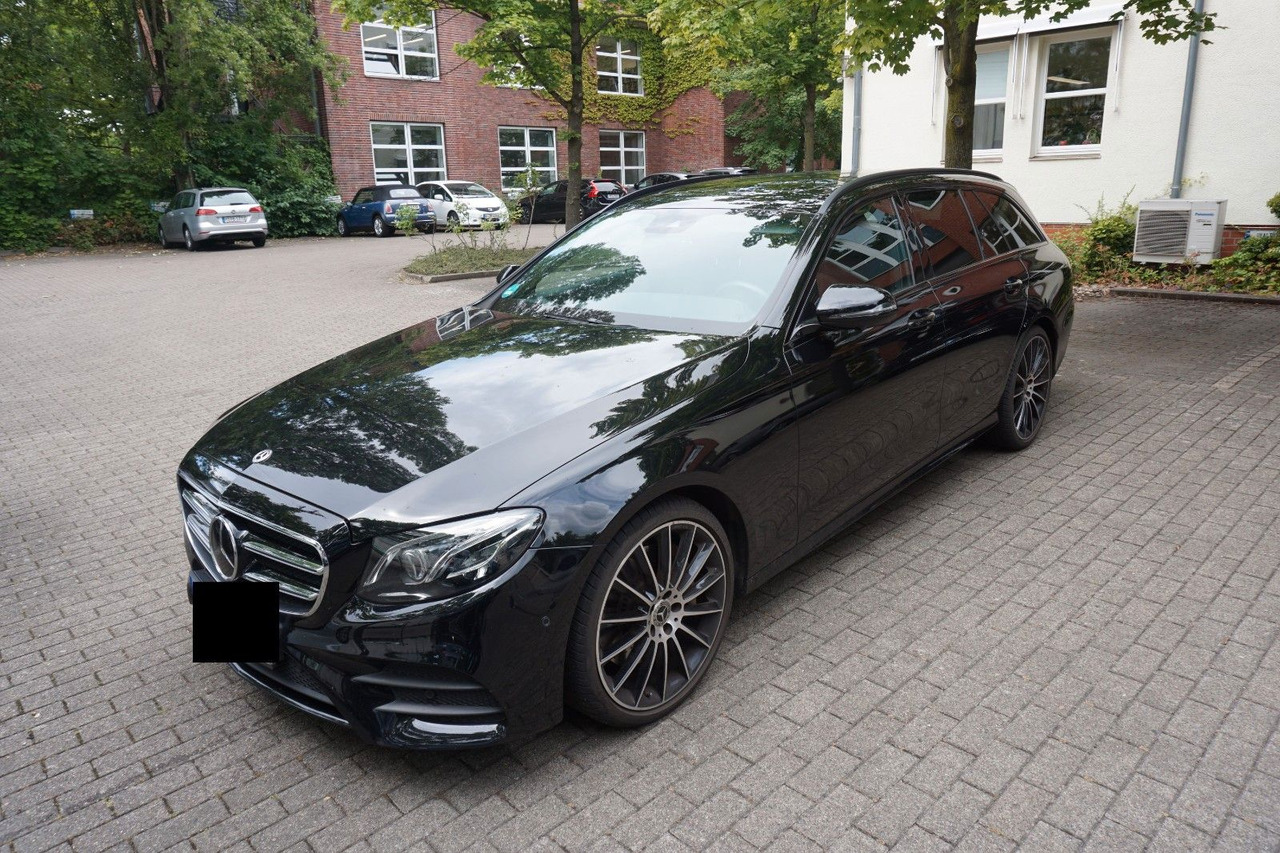 Mercedes-Benz E 450 4MATIC T AVANTGARDE Autom. - Universaal: pilt 1 Mercedes-Benz E 450 4MATIC T AVANTGARDE Autom. - Universaal: pilt 1